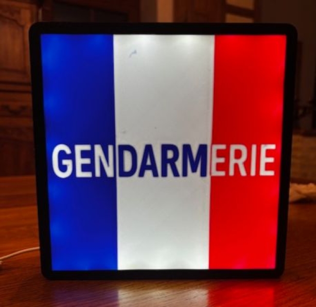 Lightbox Gendarmerie