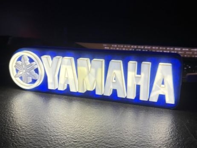 Lightbox Yamaha